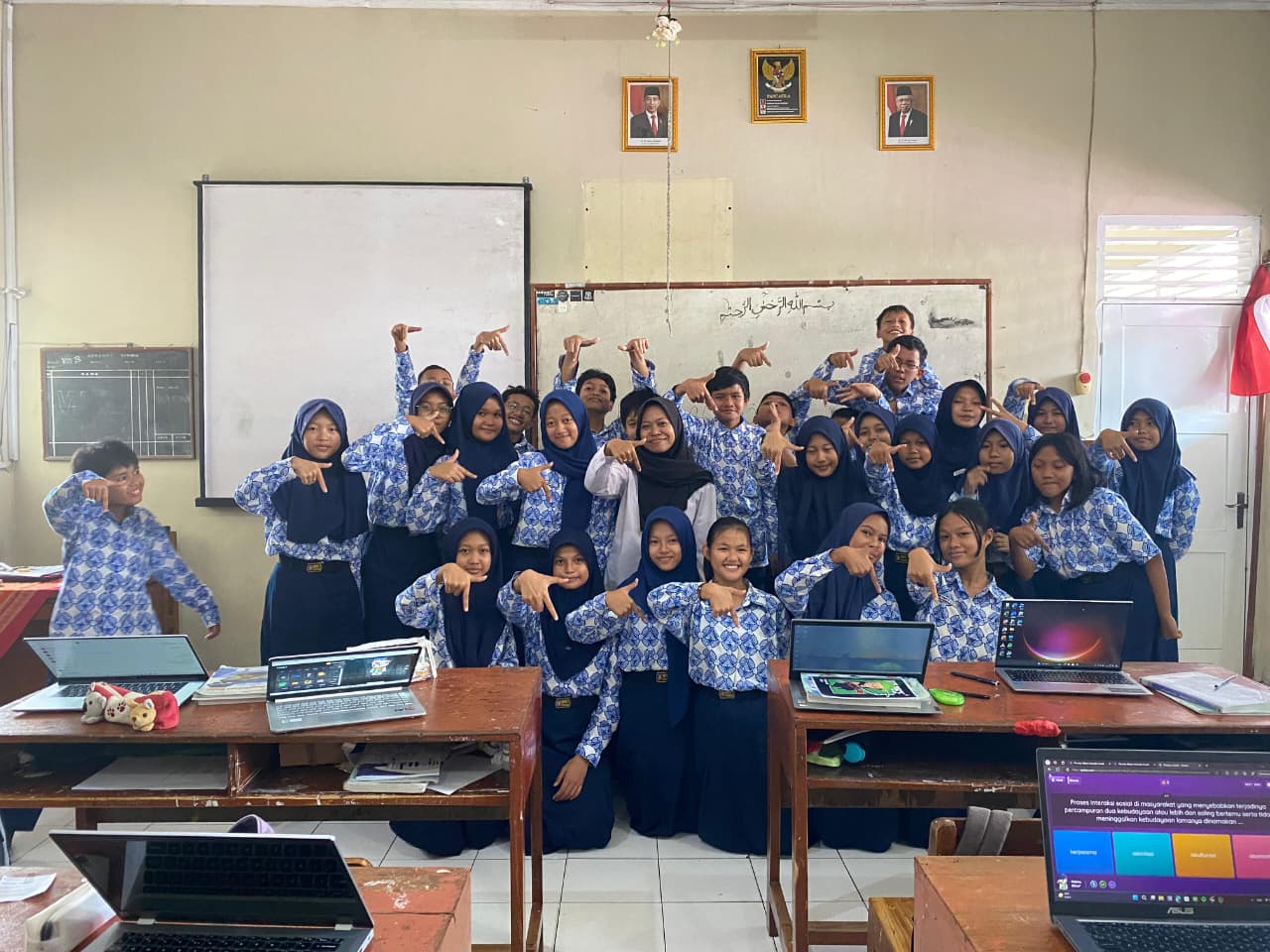 DIKELAS
